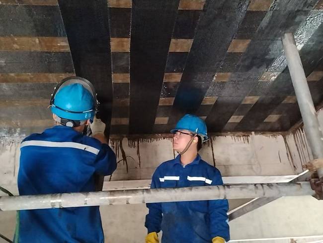 樓板開(kāi)裂碳纖維加固樓板